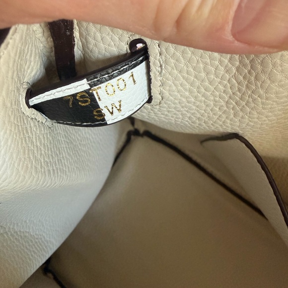 Colorful Geometric Women's Handbag, New - Picture 10 of 16